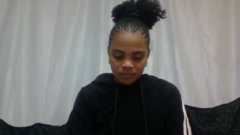 Snapshot of hinah89 chatting on June 9, 8:53 pm hinah89 online show from June 9, 8:53 pm