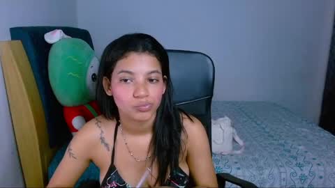 Snapshot of hinata_9 chatting on April 24, 2:36 am 0600AM-1100AM - online show from April 24, 2:36 am