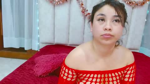 Snapshot of hinataleecs chatting on December 24, 12:00 pm hinata lee online show from December 24, 12:00 pm