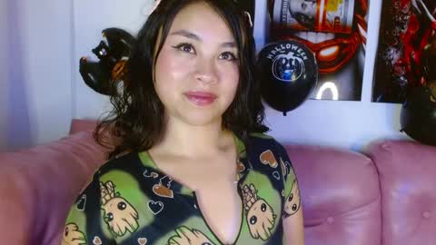 Snapshot of hinataleecs chatting on October 10, 11:26 pm hinata lee online show from October 10, 11:26 pm