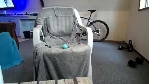 Snapshot of hippiezen chatting on February 13, 8:49 pm Hippie Jijm online show from February 13, 8:49 pm