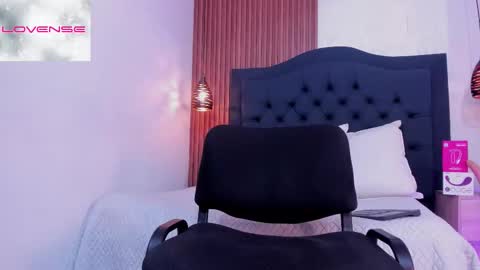 Hisoka online show from March 29, 1:05 am