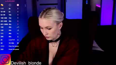 Mary online show from March 5, 6:48 pm