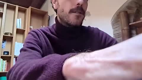 hitmenoww online show from January 18, 9:24 am