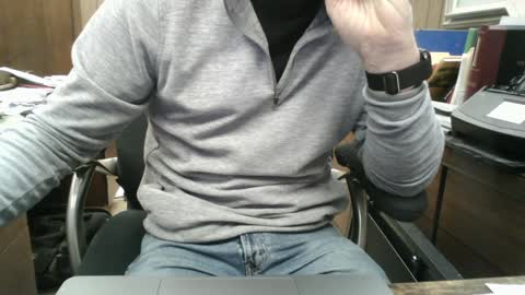 Snapshot of hnic9999 chatting on December 11, 10:16 pm Nick online show from December 11, 10:16 pm