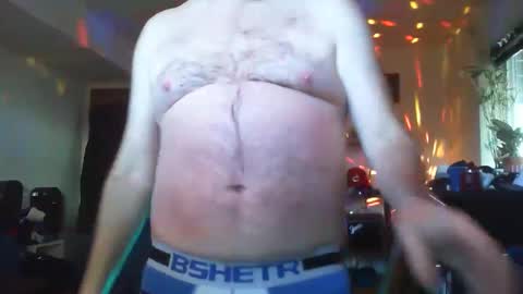 hobbes80 online show from December 1, 10:32 pm