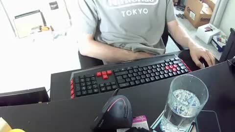 Snapshot of hoboayoyo chatting on June 14, 5:59 pm Hentai man online show from June 14, 5:59 pm