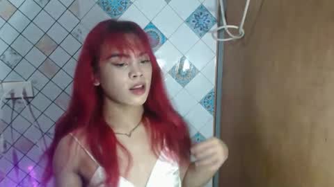 Snapshot of hoelyaurora chatting on February 26, 10:03 am Aurora3 online show from February 26, 10:03 am