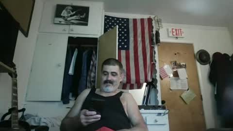 Snapshot of hoglegg99384194 chatting on June 17, 6:31 pm hoglegg99384194 online show from June 17, 6:31 pm