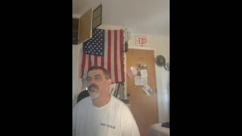 Snapshot of hoglegg99384194 chatting on June 25, 9:47 am hoglegg99384194 online show from June 25, 9:47 am