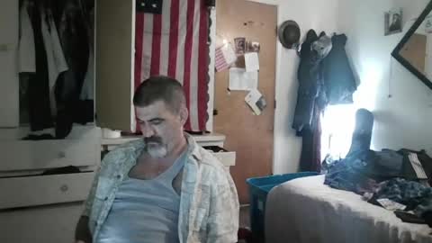 Snapshot of hoglegg99384194 chatting on July 15, 7:13 am hoglegg99384194 online show from July 15, 7:13 am