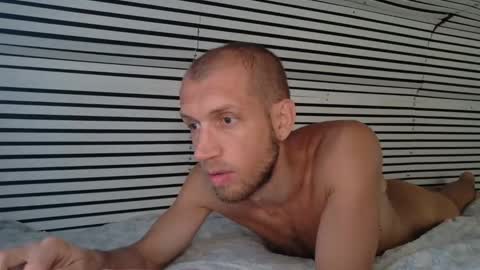 hola_homo online show from April 27, 6:28 pm