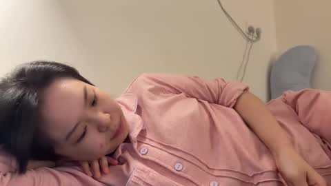 Snapshot of hola_sunflower chatting on October 14, 7:14 pm amy online show from October 14, 7:14 pm