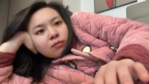 Snapshot of hola_sunflower chatting on February 17, 6:36 pm amy online show from February 17, 6:36 pm