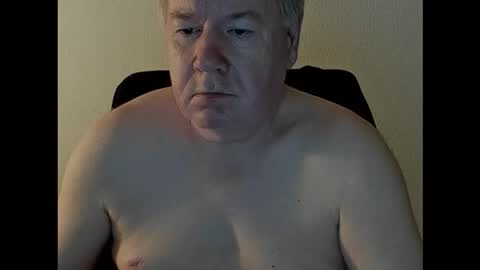 Holger online show from October 18, 2:51 pm