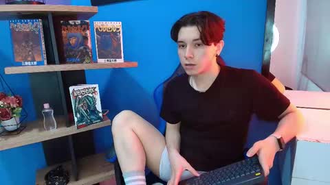 Snapshot of hollannd_ chatting on March 2, 12:56 pm Holland online show from March 2, 12:56 pm