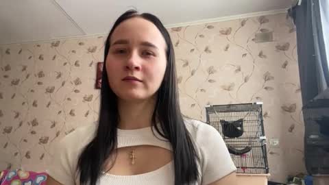 Snapshot of holleyburgees chatting on March 3, 9:37 am I am Mary ntmu Lets hit 10 Thumbs Up together We are almost done online show from March 3, 9:37 am