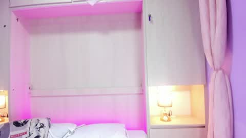 Sofia online show from April 15, 12:01 pm