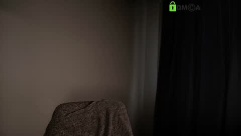 hollyextra online show from February 23, 1:41 pm