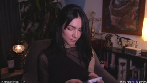 Snapshot of hollylinder_ chatting on April 25, 2:14 am Holly Linder online show from April 25, 2:14 am