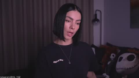 Snapshot of hollylinder_ chatting on July 9, 1:42 am Holly Linder online show from July 9, 1:42 am