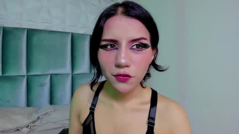 Snapshot of hollypeach_ chatting on April 30, 8:57 pm hollypeach_ online show from April 30, 8:57 pm
