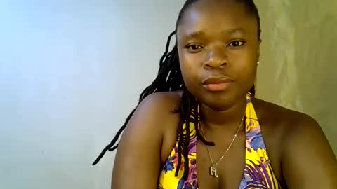Snapshot of holy_ebony chatting on May 27, 3:20 pm holy_ebony online show from May 27, 3:20 pm