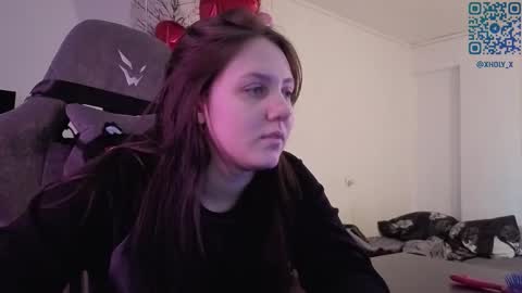 Kviki online show from February 25, 3:27 am