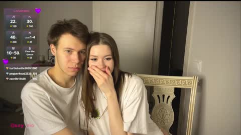 Snapshot of holybabe342 chatting on February 13, 4:17 pm Vio online show from February 13, 4:17 pm