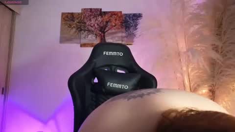 Snapshot of holybeauty_ chatting on September 11, 1:28 am Jam online show from September 11, 1:28 am