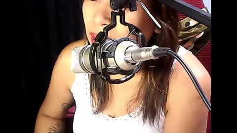 cristy online show from October 22, 11:26 pm