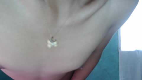 yoshi online show from April 18, 3:10 am