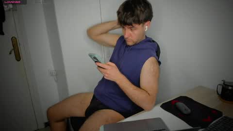 Andrew online show from April 7, 8:09 pm