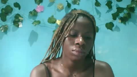 Queen online show from September 21, 6:15 am