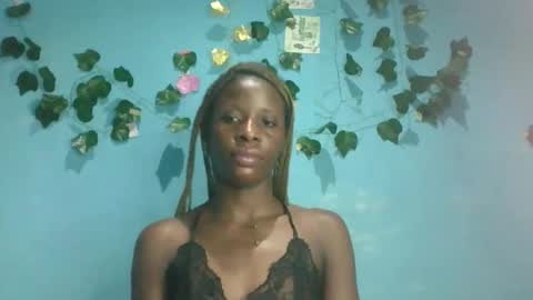 Queen online show from October 1, 7:09 pm