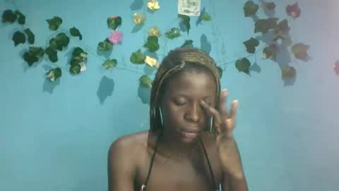 Queen online show from October 20, 3:29 am