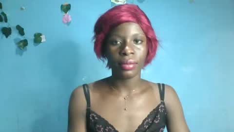 Snapshot of honey_bug2 chatting on April 27, 9:57 pm Queen online show from April 27, 9:57 pm