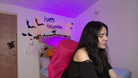   online show from October 7, 2:58 pm