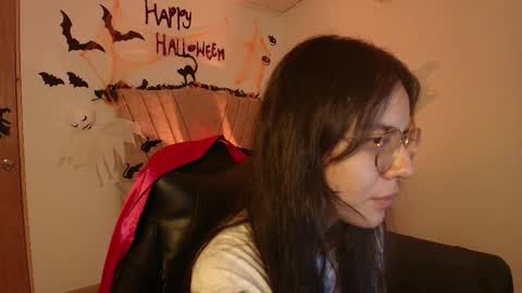   online show from October 14, 2:29 pm