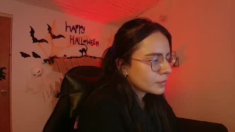   online show from October 21, 3:57 pm