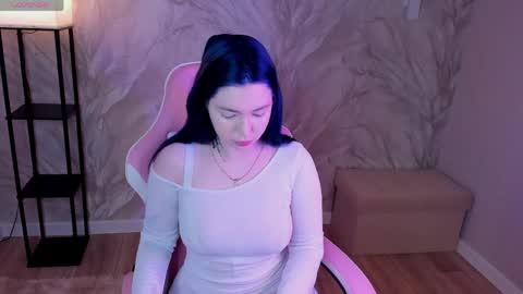 Honey online show from June 9, 2:01 am