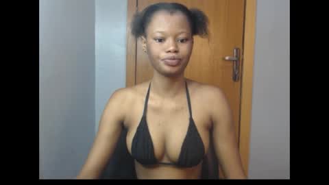 Sonia online show from October 18, 7:42 am