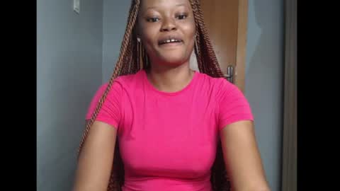 Snapshot of honey_juicydoll chatting on May 11, 6:41 am Sonia online show from May 11, 6:41 am