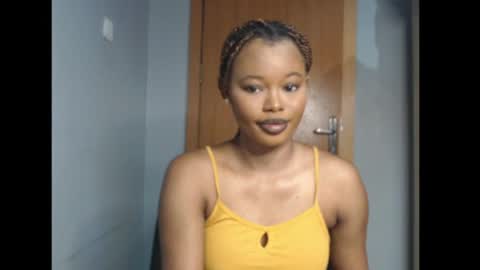 Snapshot of honey_juicydoll chatting on May 15, 7:59 am Sonia online show from May 15, 7:59 am