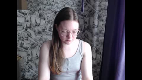 Lina online show from October 8, 8:56 am