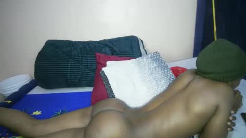 Snapshot of honey_nubia0 chatting on February 19, 3:41 pm honey_nubia0 online show from February 19, 3:41 pm