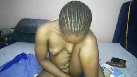 Snapshot of honey_nubia0 chatting on May 2, 5:29 pm honey_nubia0 online show from May 2, 5:29 pm