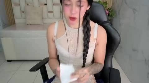 Snapshot of honey_torres_sub chatting on May 25, 1:17 pm HONEY online show from May 25, 1:17 pm