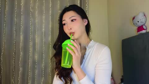 yani  online show from March 13, 10:05 pm