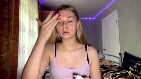 Klara online show from June 30, 10:05 am